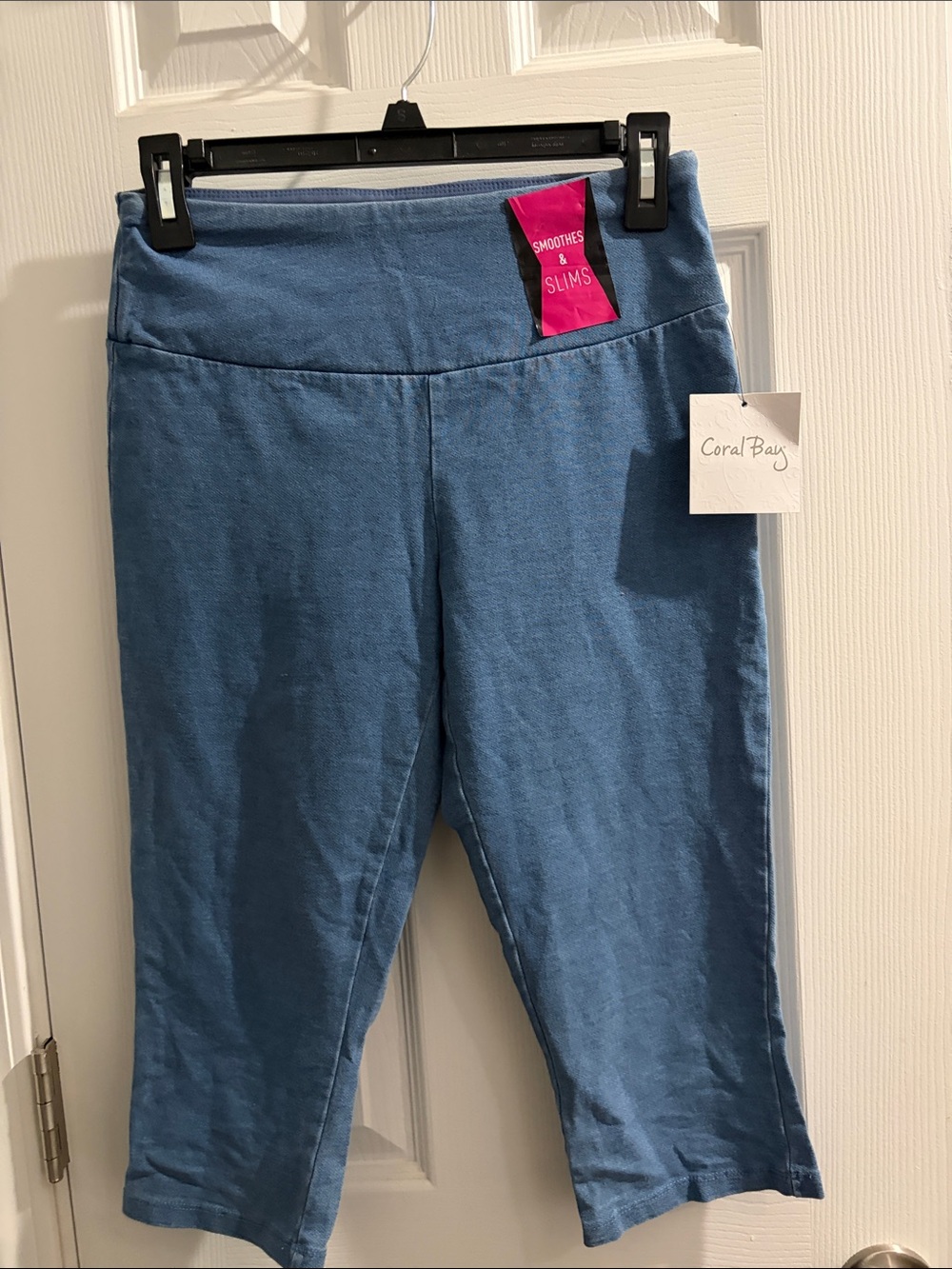 Coral Bay Girls' Blue Capri Leggings